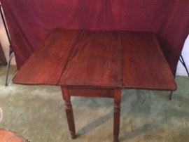 Beautiful dropleaf table.   https://www.ctbids.com/#!/description/share/18277