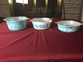 Vintage Pyrex https://www.ctbids.com/#!/description/share/18290