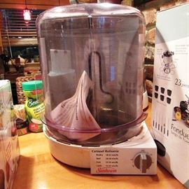 Lane fondue and cooker