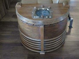 1937 Zenith Arm Chair Radio.