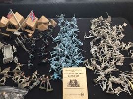 Marx Giant Blue and Gray Battle Set. No box