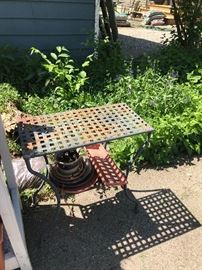 Garden table!