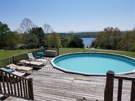 Chaise loungers with an incredible view of Lake and Mountains