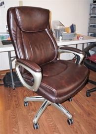 La-z-boy leather office chair