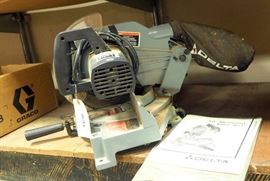 Delta 10" Miter Saw With Manual