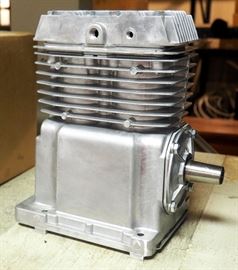 Sandborn 165 Pump With Head