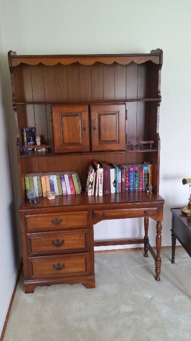 Bookcase/ Desk