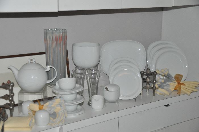 Stunning Rosenthal Suomi Studio Line white china