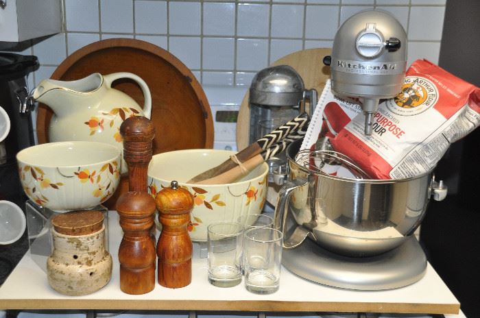 Wonderful KitchenAid Professional 600 shown with vintage Halls Superior Autumn Leaf kitchenware 