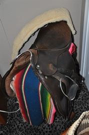 Women's vintage Kieffer Munchen Dressage leather saddle