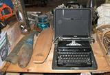royal typewriter with cover bag very nice condition