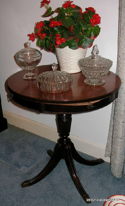 Mahogany Drum Table { needs veneer on underneath edge glued back }
