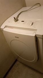 Bosch washer and dryer- needs some attention