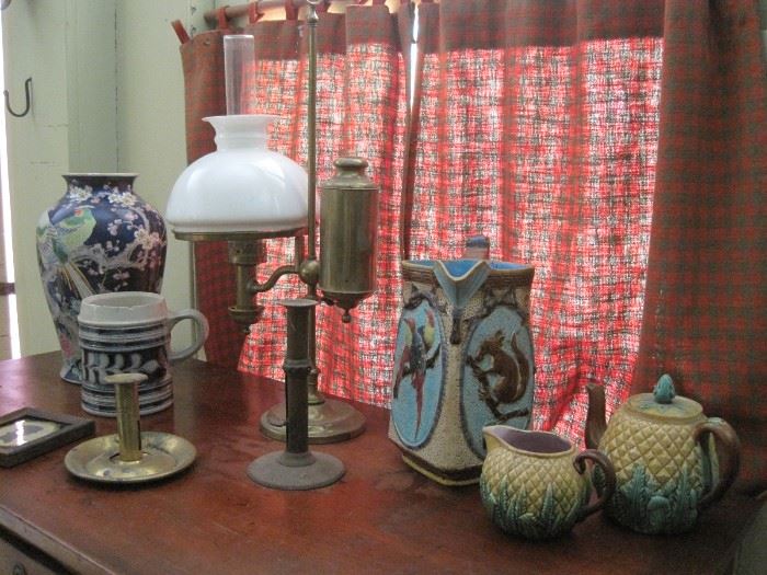 Majolica, student lamp, brass candlesticks