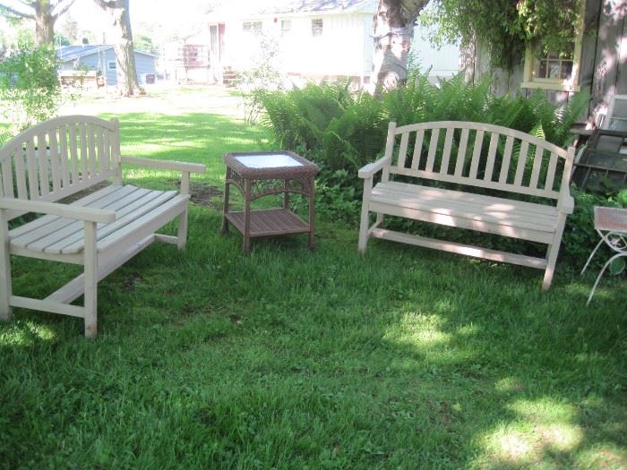 yard benches
