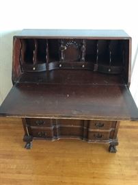 Antique Duncan Phyfe Secondary 