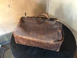 Antique Leather Bag 