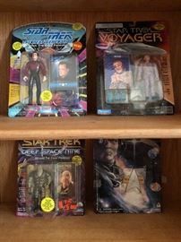 Star Trek 90’s Collectible Actions Figures 