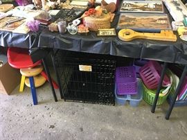 Medium size dog crate & garage misc.