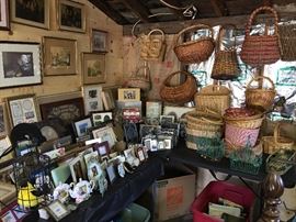 Picture frames, wall art & baskets.