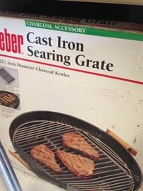 Cast iron searing grate