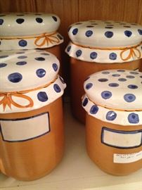 Polka dot canister set