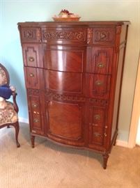 Antique Dresser $ 340.00