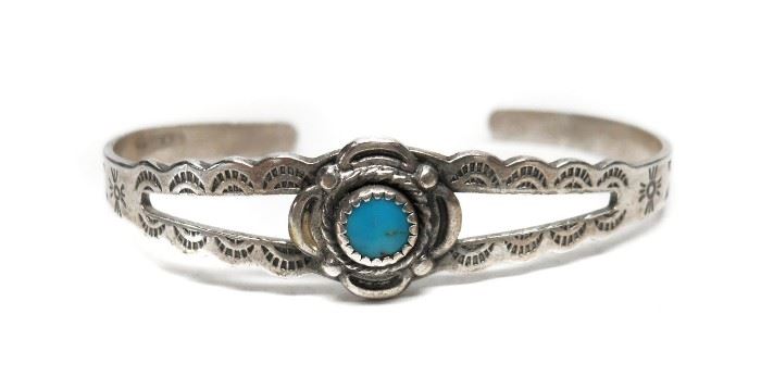 STERLING SILVER NAVAJO TURQUOISE CUFF BRACELET