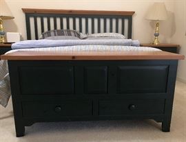Broyhill Bedroom Set: Headboard, 2 Nightstands Broyhill Hope Chest
