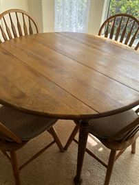Drop Leaf Dining Table w 4 Chairs Vintage