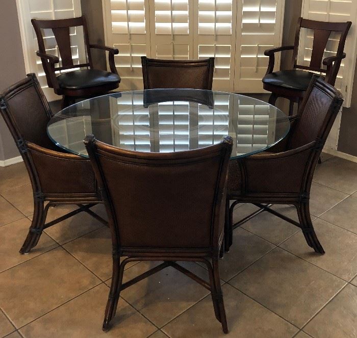 Glass Top Dining Table w 4 Rattan/Wicker Arm Chairs 
