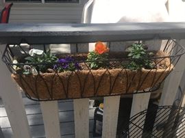 Railing planters