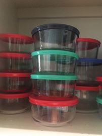 Small storage bowls/lids