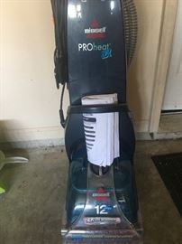 Bissell Pro Heat carpet shampoo machine