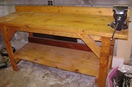 NICE LARGE PINE WORK BENCH