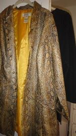 Women’s clothes- Large, x- large, 16 -18