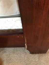 
#27 Sleep number mattress/boxsprings as is
$25
#31 King sleigh bed frame (as is - frame cracked)
$75
