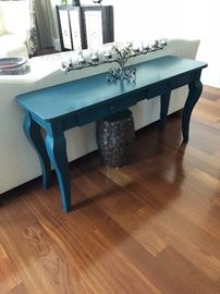 Great color console and ceramic stool