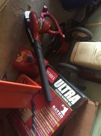 Torel leaf blower