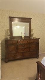 dresser with mirror