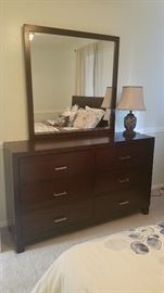 dresser with mirror