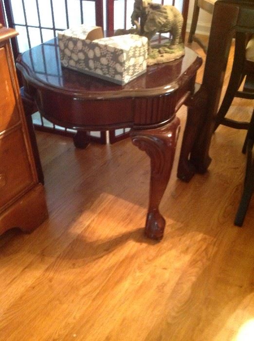 Wood End Table $ 70.00
