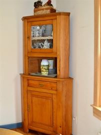 Stepback corner cabinet