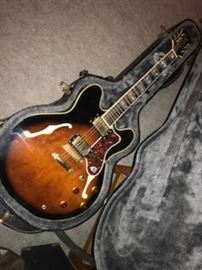 Gibson Sheraton VSB Epiphone & Guild George Benson C-50