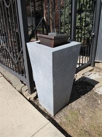 Lot# 112B                                                                                                             modernist metal planter purchased at Jason Garden Supply   Lg $ 100.00  