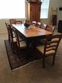 Dining table with 12 chairs WOW 