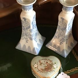 Pair of blue & white candlesticks with a vintage heart box.