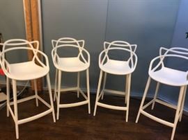 bar stools set of 4 like new