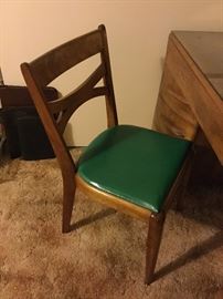 Chair heywood wakefield goes with desk