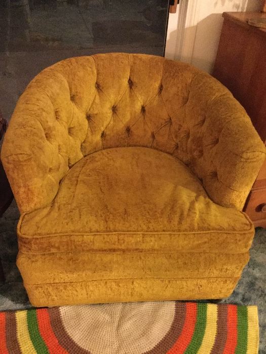 Bright gold crushed velvet chair